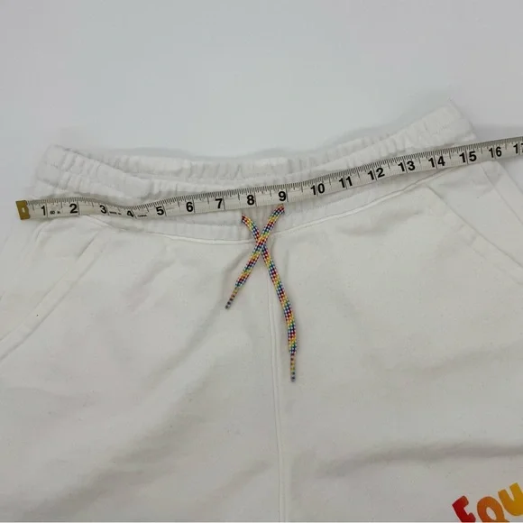 Levi’s Pride “Equality Never Goes Out of Style” Shorts - Size Small - Unisex - Picture 5 of 8